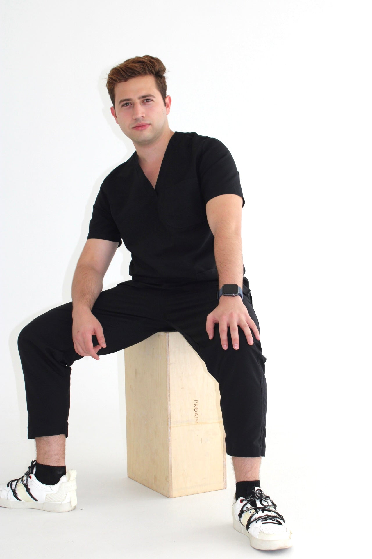 Uniforme Clasico - Hombre